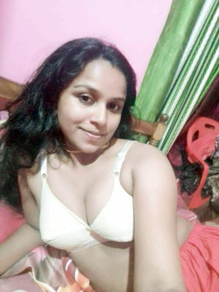 Indian Sexy Mallu Wife Nude Pics Leaked Femalemms