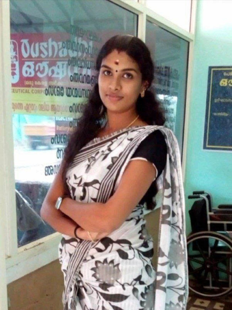 Beautiful Tamil Married Sexy Wife Nude Selfie Pics Femalemms image image