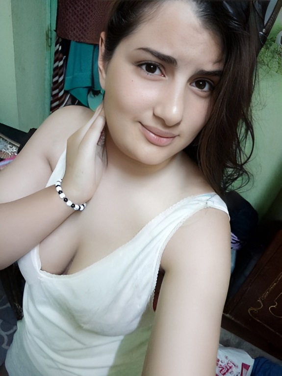 Beautiful Busty Paki Gf Sexy Nude Selfie Pics Femalemms