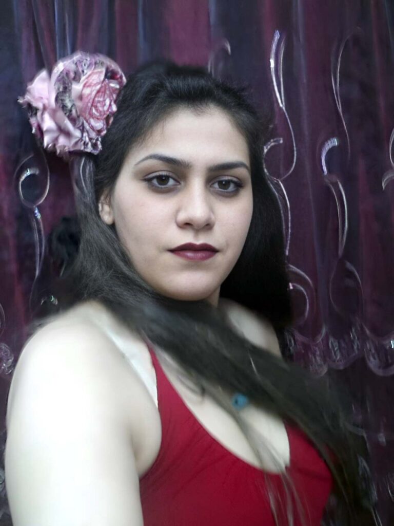 Pakistani Chubby Sexy Wife Nude Selfie Leaked Femalemms