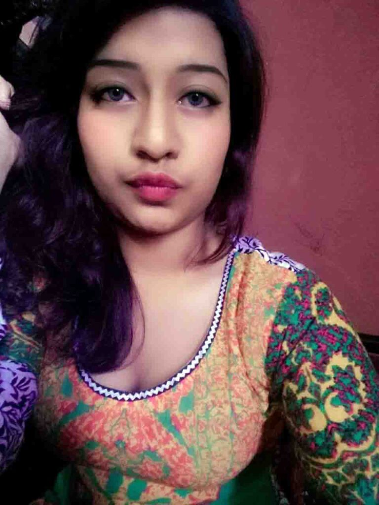 Indian Sexy Teen Clg Girl Boobies Selfie Photos Femalemms