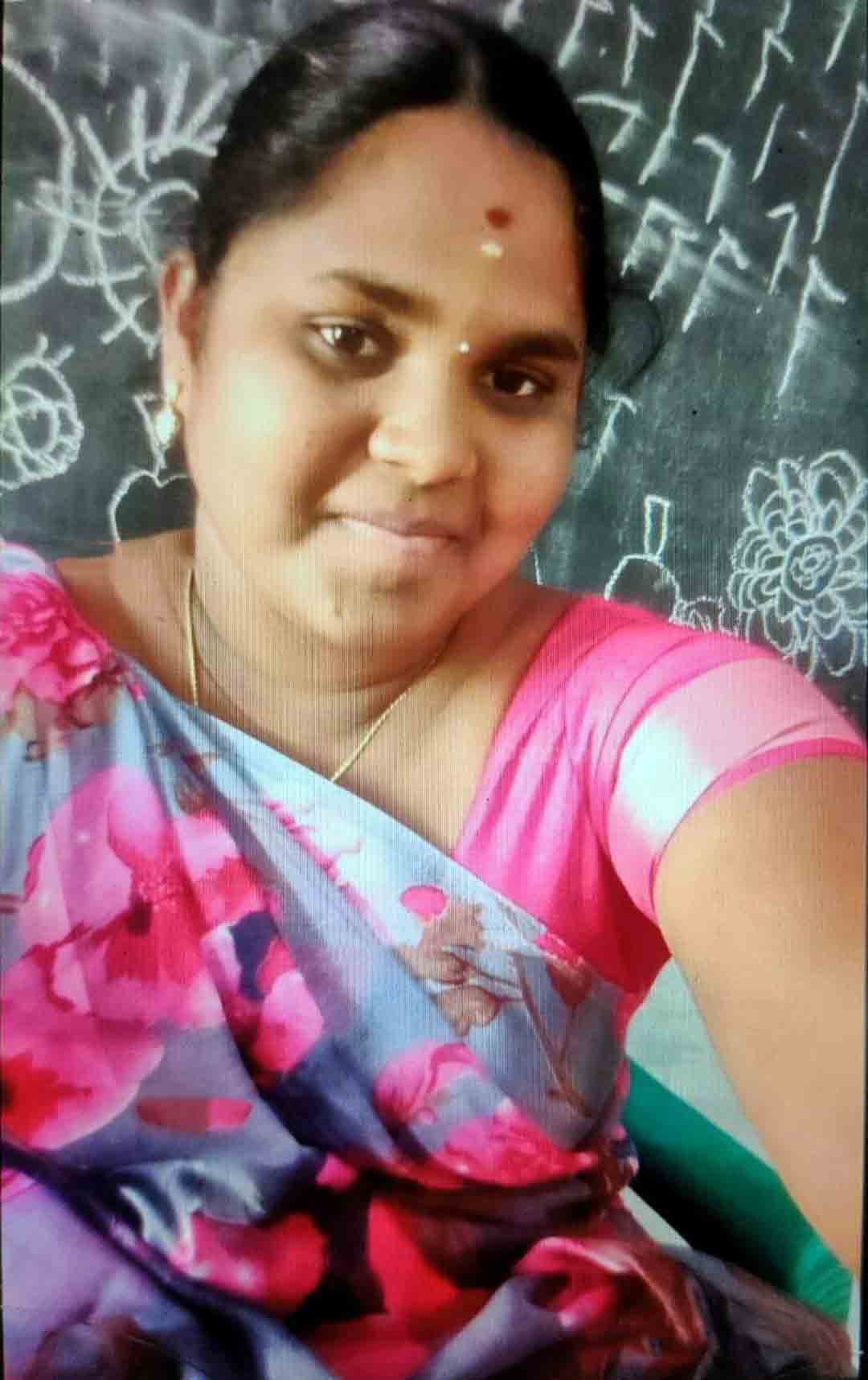 Tamil Chubby Teacher Full Nude On Vc Photos Femalemms